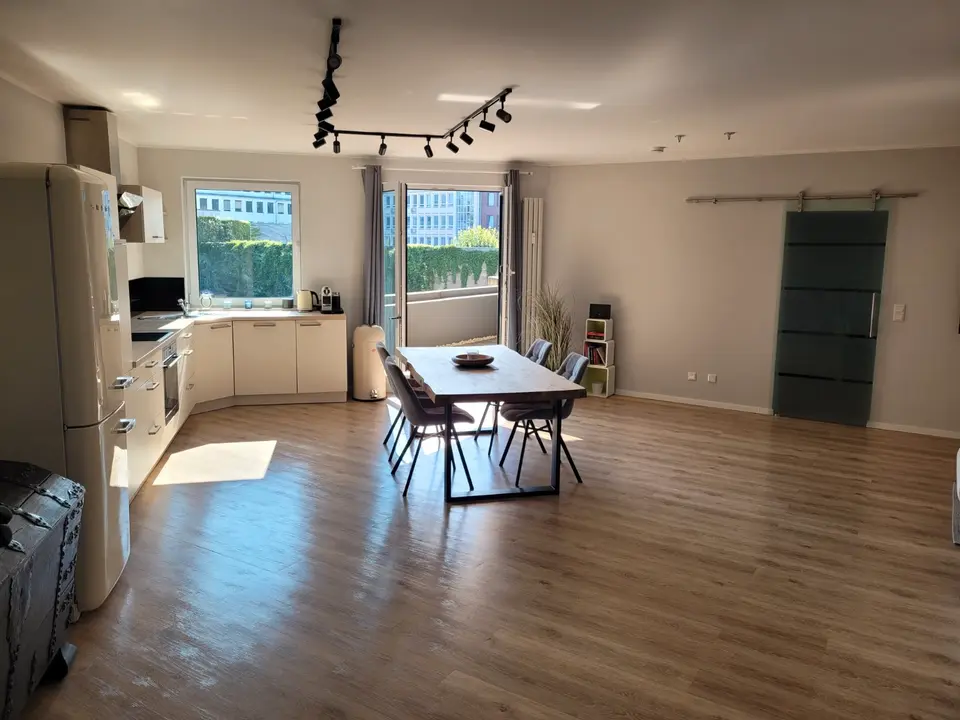 WG-Zimmer mit 80 m² in Essen – Bild 3