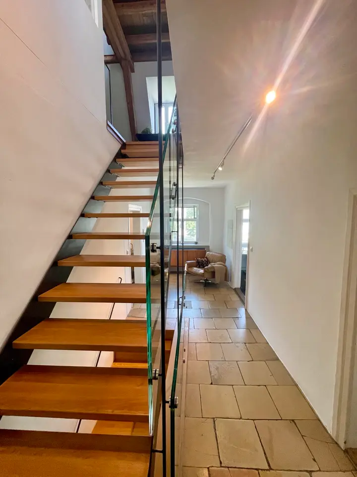 5 Zimmer Wohnung mit 150 m² in Augsburg – Bild 8