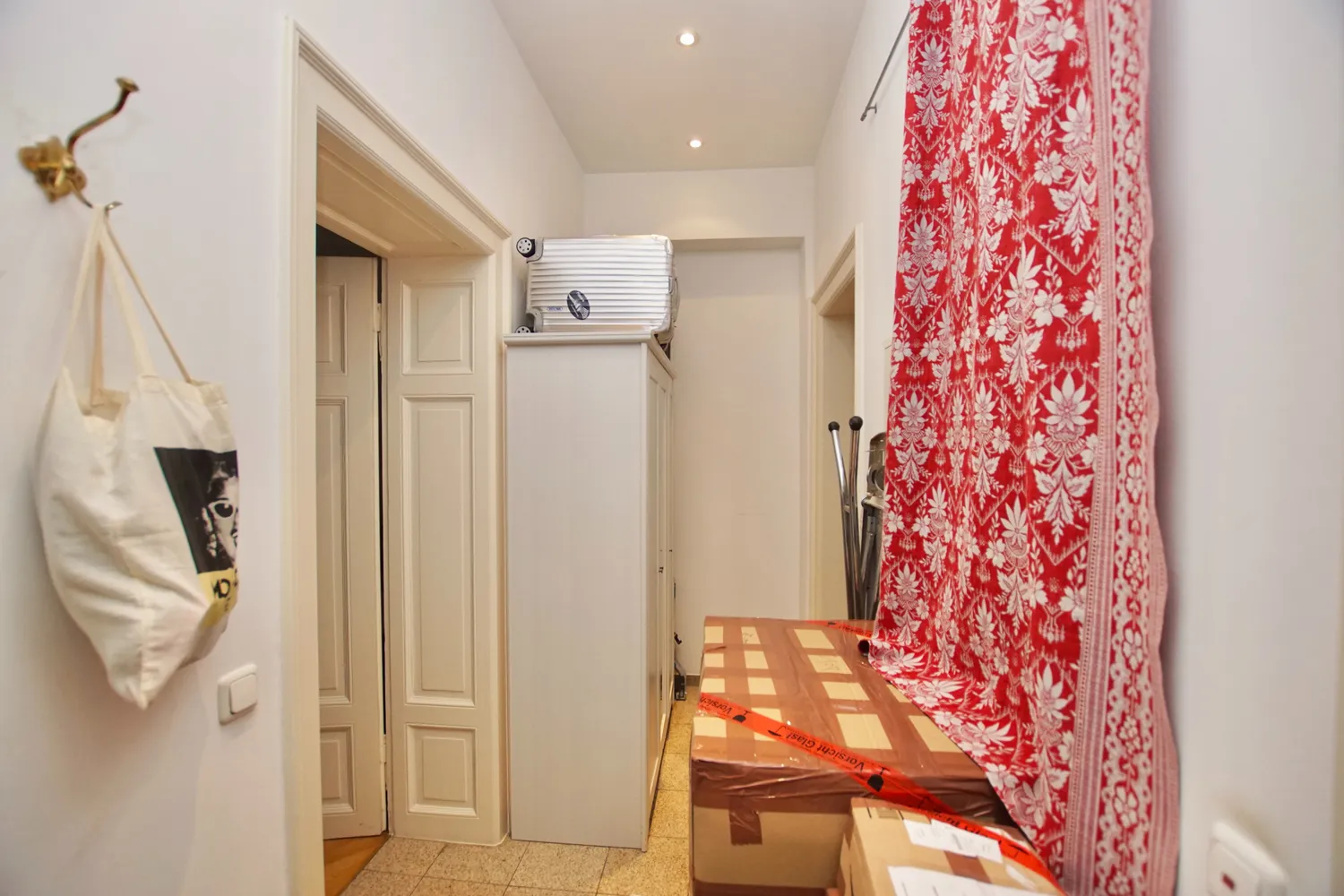 2 Zimmer Wohnung mit 42 m² in Wiesbaden – Bild 4