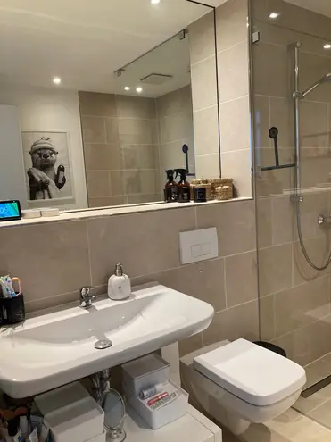 2 Zimmer Wohnung mit 72 m² in Köln – Bild 2