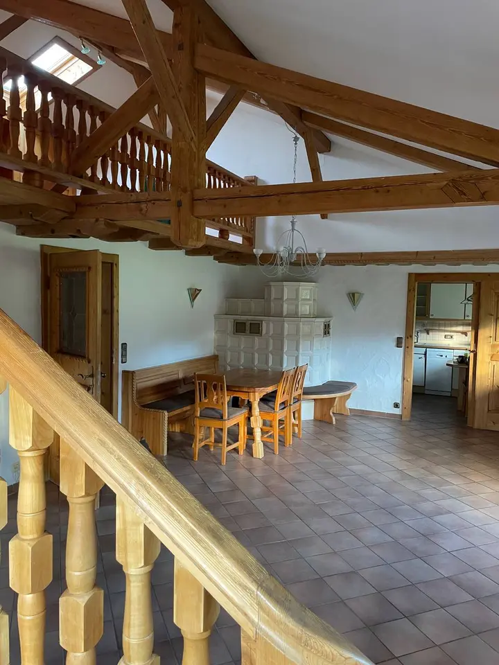 3 Zimmer Wohnung mit 124 m² in Traunstein – Bild 2