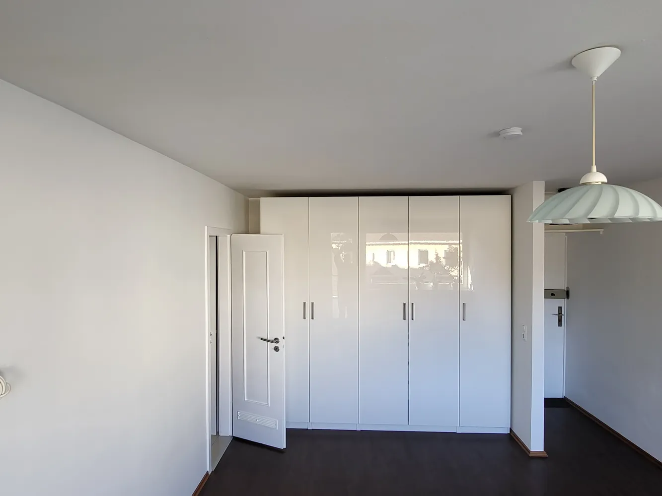 1 Zimmer Wohnung mit 30 m² in Köln – Bild 2