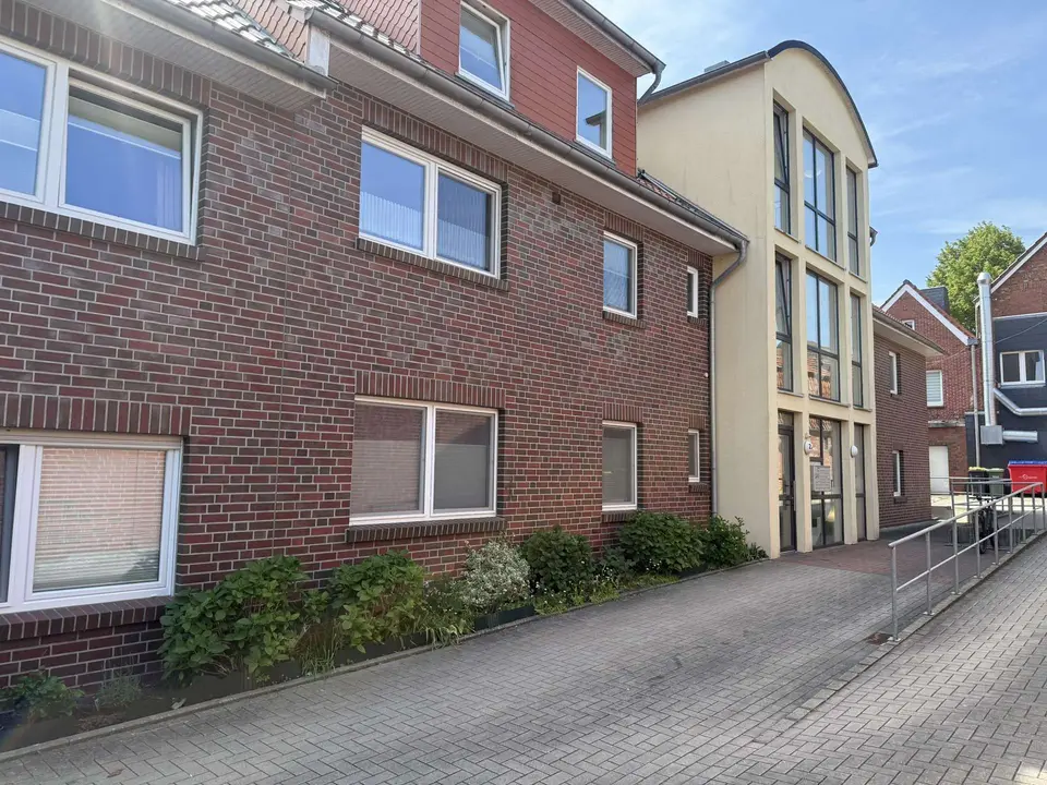 2 Zimmer Wohnung mit 95 m² in Norden – Bild 2