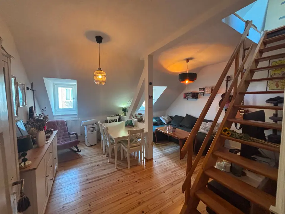 4 Zimmer Wohnung mit 70 m² in Saarbrücken – Bild 1
