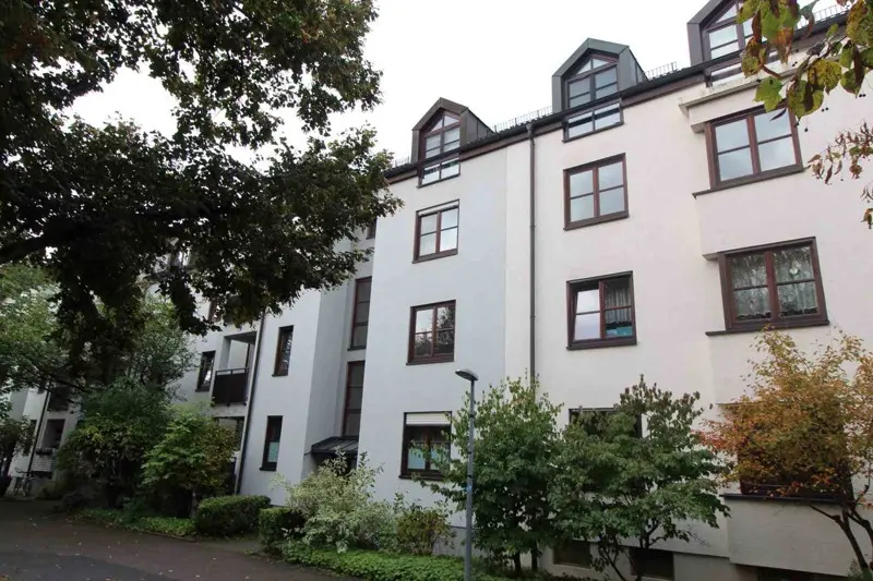 3 Zimmer Wohnung mit 76 m² in Karlsruhe – Bild 2