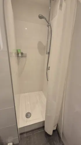 1 Zimmer Wohnung mit 26 m² in Köln – Bild 8