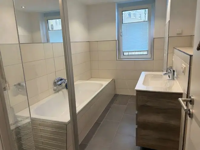 4 Zimmer Wohnung mit 93 m² in Halle (Saale) – Bild 10