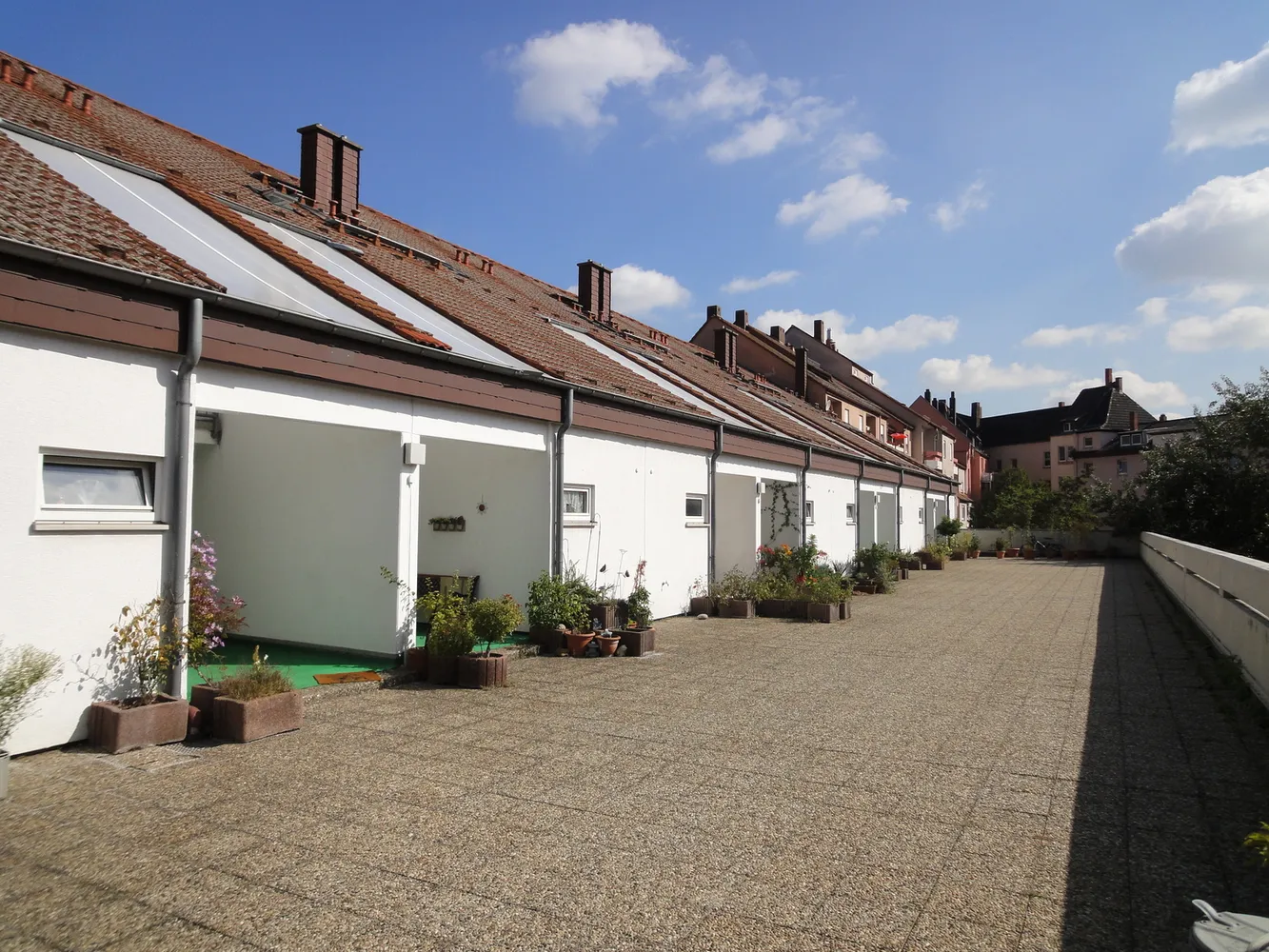 6 Zimmer Wohnung mit 139 m² in Ludwigshafen am Rhein – Bild 1