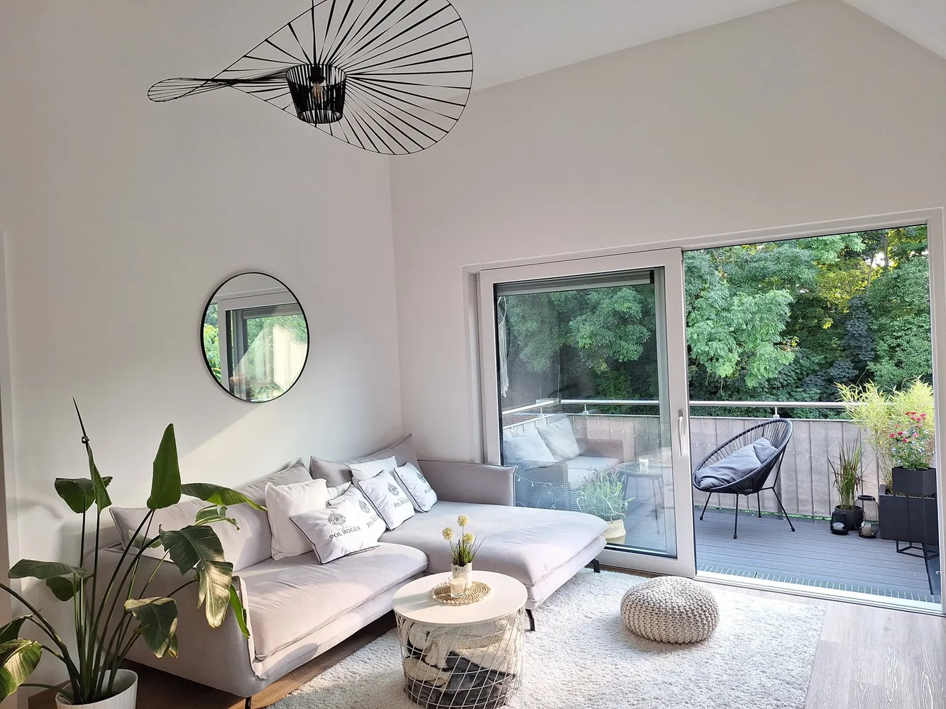 2 Zimmer Wohnung mit 58 m² in Düsseldorf – Bild 1