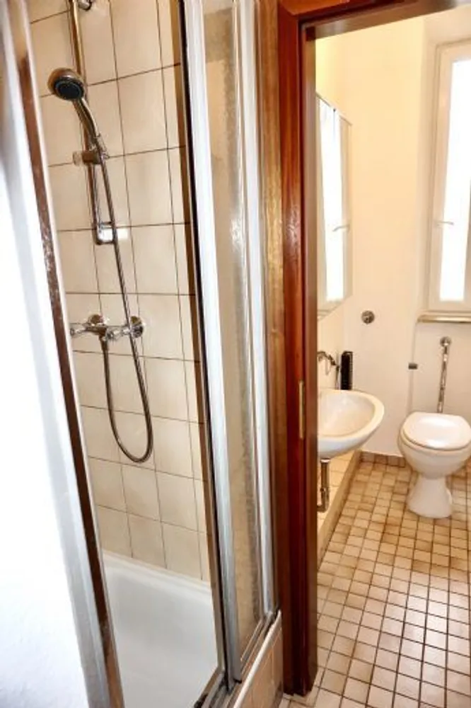 1 Zimmer Wohnung mit 27 m² in Fürth – Bild 4