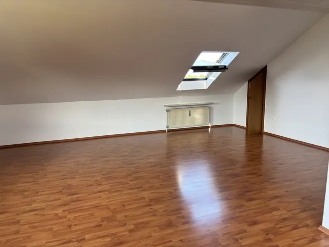 2 Zimmer Wohnung mit 75 m² in Mülheim an der Ruhr – Bild 2