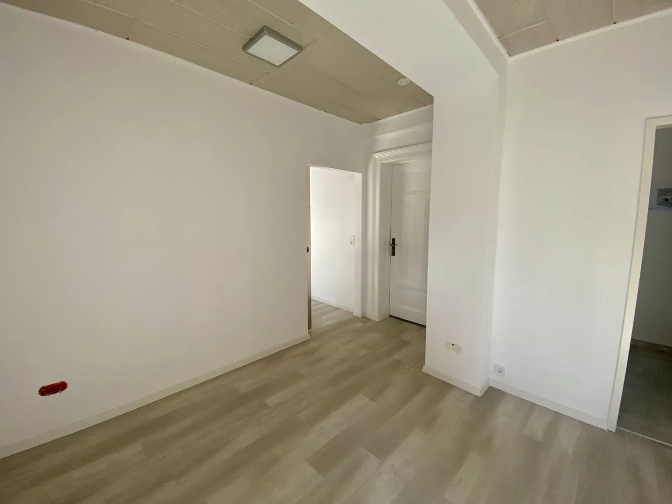 2 room apartment with 42 m² in Wiesbaden – Photo 5
