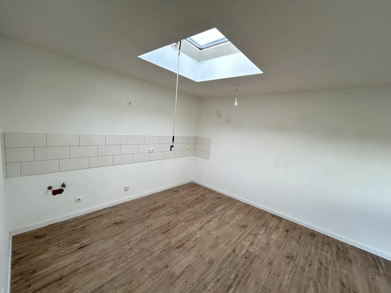 3 Zimmer Wohnung mit 80 m² in Magdeburg – Bild 2