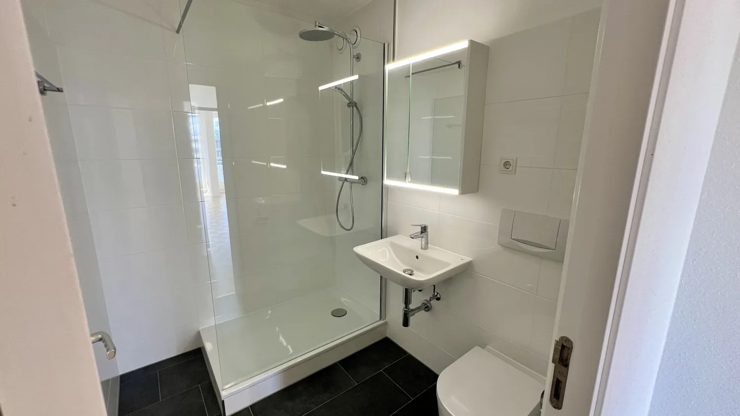 2 Zimmer Wohnung mit 54 m² in Bonn – Bild 6