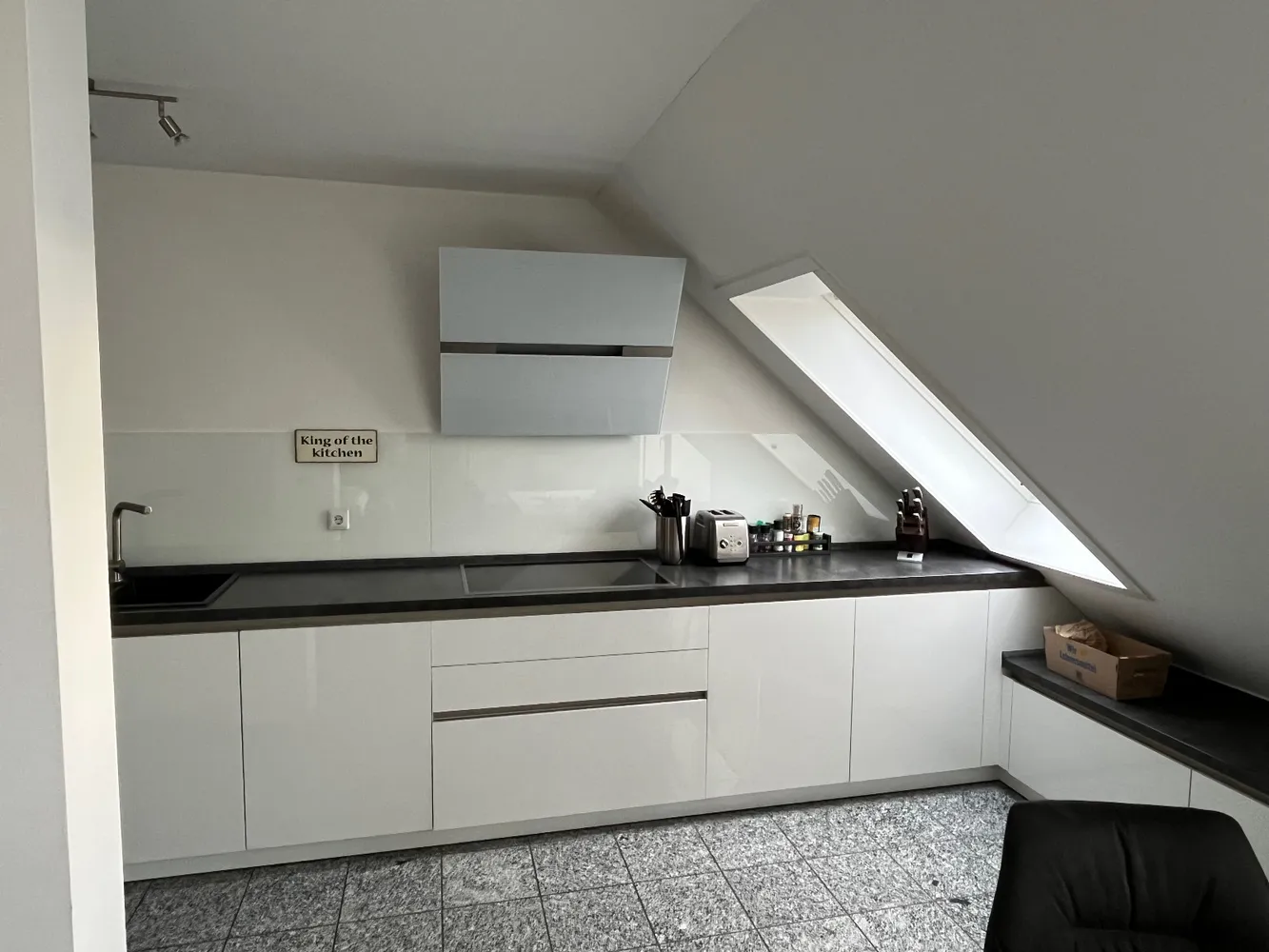 3 Zimmer Wohnung mit 85 m² in Düsseldorf – Bild 2