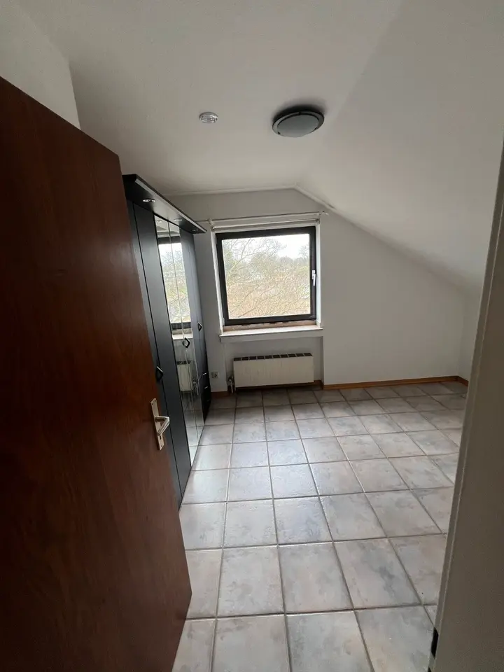 2 Zimmer Wohnung mit 47 m² in Langenfeld – Bild 3
