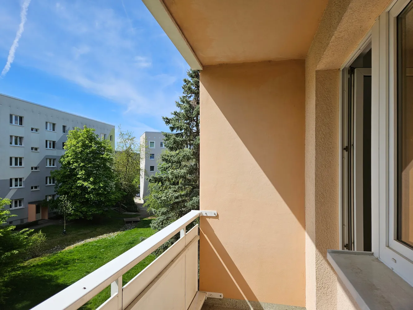 3 Zimmer Wohnung mit 60 m² in Halle (Saale) – Bild 1