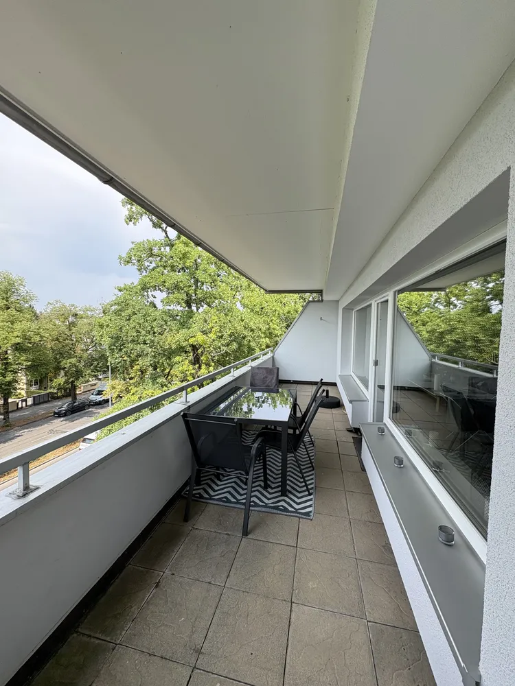 2 Zimmer Wohnung mit 70 m² in München – Bild 5