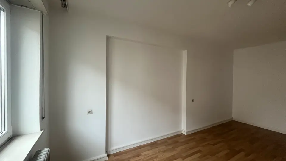 2 Zimmer Wohnung mit 65 m² in Stuttgart – Bild 2