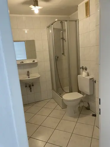 2 Zimmer Wohnung mit 52 m² in Köln – Bild 6