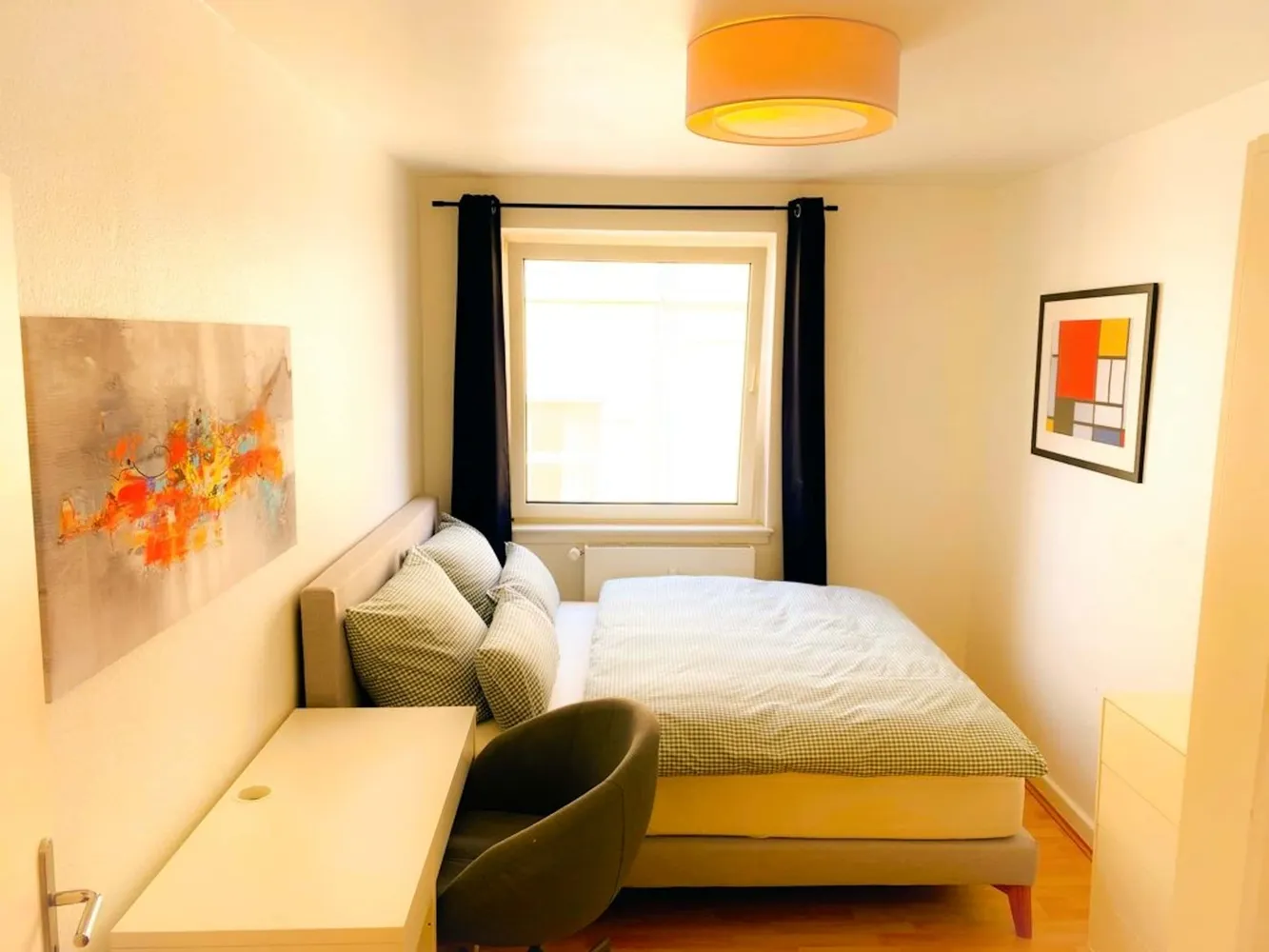 Shared room with 15 m² in Frankfurt am Main – Photo 1