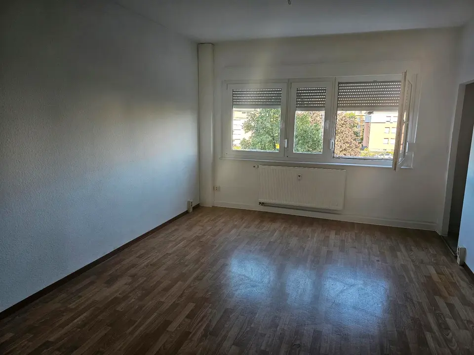 2 Zimmer Wohnung mit 47 m² in Hoyerswerda – Bild 2