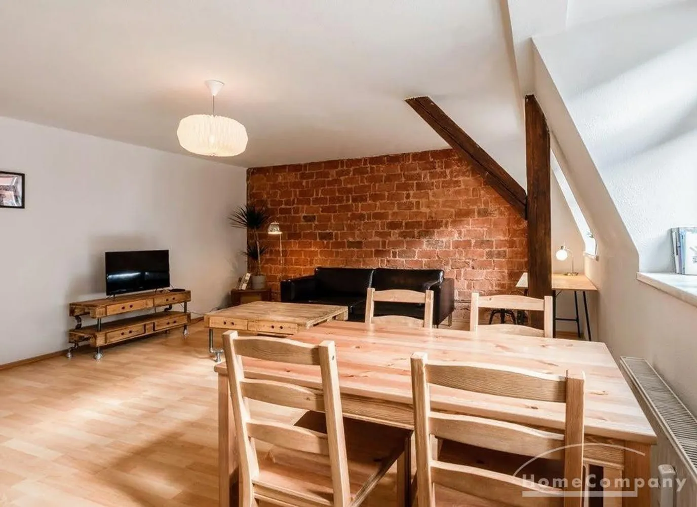 2 Zimmer Wohnung mit 60 m² in Dresden – Bild 1