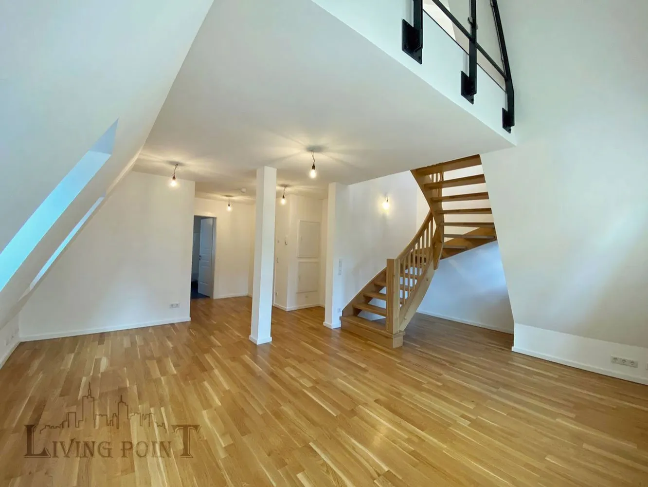 2 Zimmer Wohnung mit 70 m² in Frankfurt am Main – Bild 1