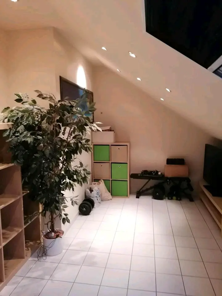 4 Zimmer Wohnung mit 128 m² in Donauwörth – Bild 2