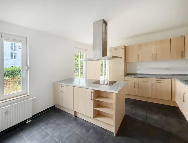 2 Zimmer Wohnung mit 80 m² in Berlin – Bild 4