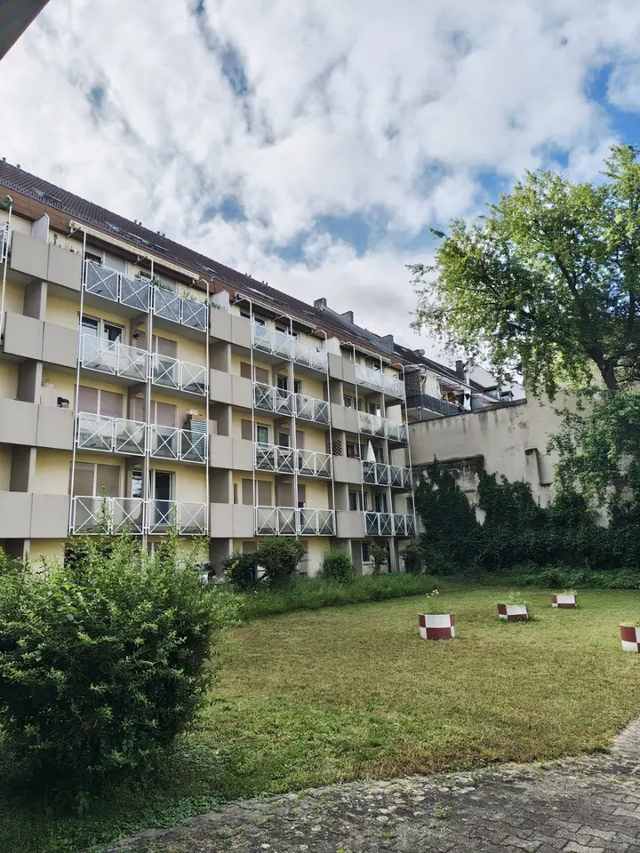 2 Zimmer Wohnung mit 46 m² in Karlsruhe – Bild 2