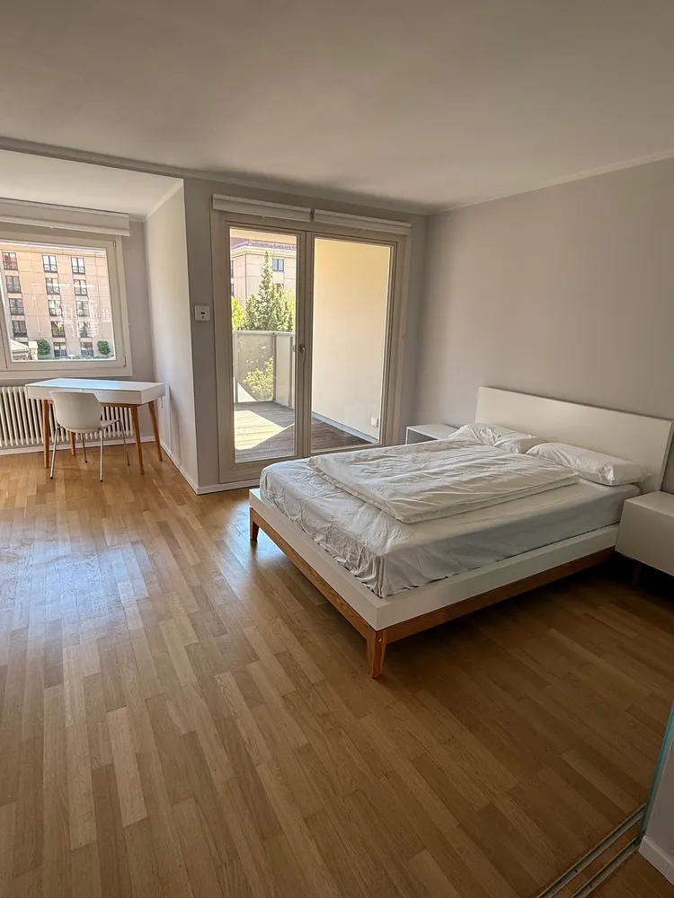 2 Zimmer Wohnung mit 79 m² in Berlin – Bild 9