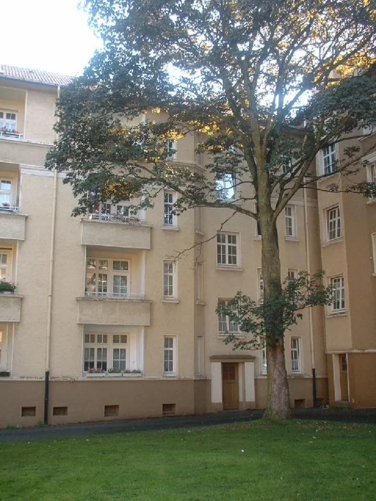 2 Zimmer Wohnung mit 68 m² in Essen – Bild 2