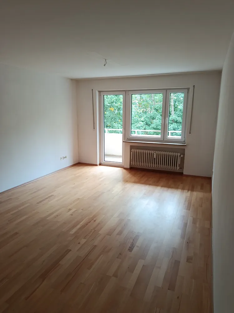 2 Zimmer Wohnung mit 65 m² in München – Bild 2