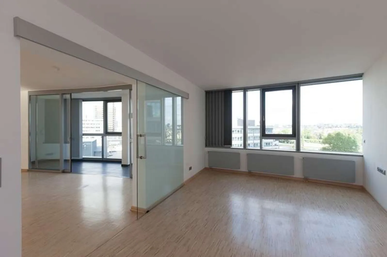 3 Zimmer Wohnung mit 111 m² in Frankfurt am Main – Bild 4