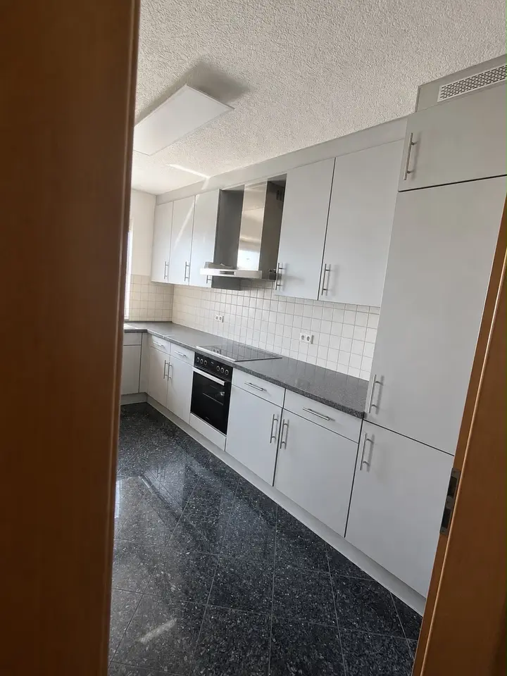 4 Zimmer Wohnung mit 115 m² in Heilbronn – Bild 2