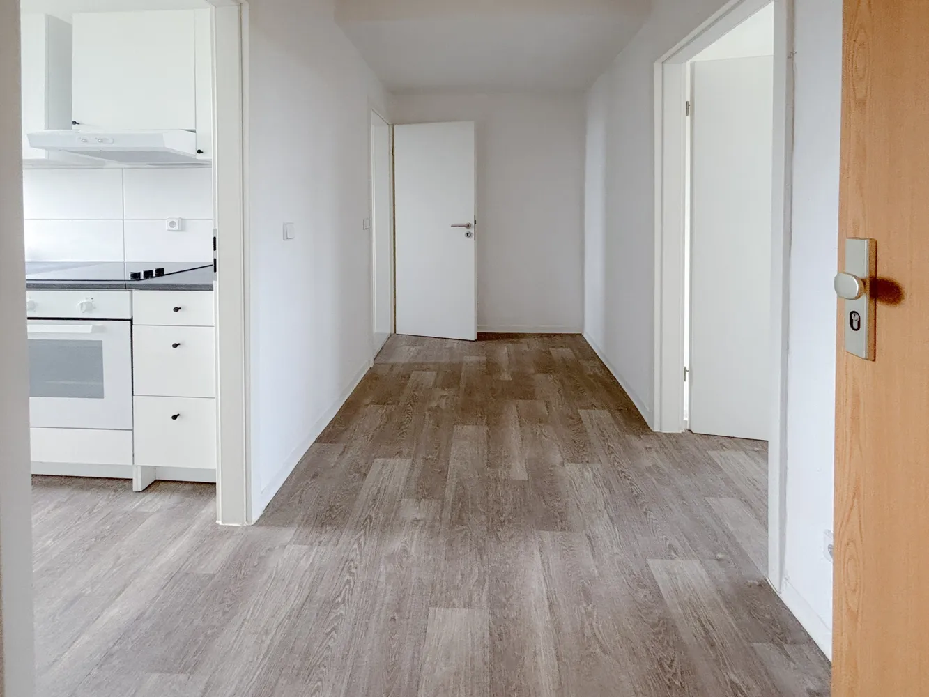2 Zimmer Wohnung mit 49 m² in Magdeburg – Bild 2