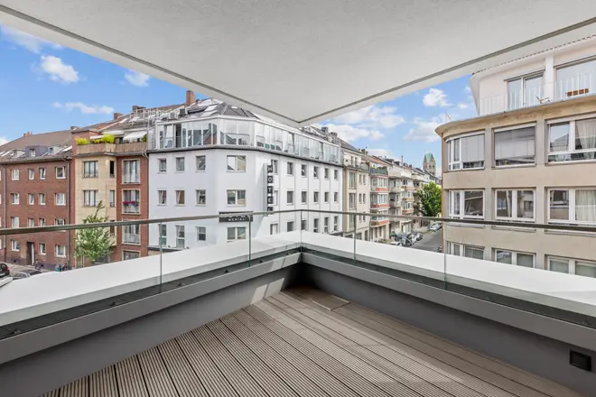 3 Zimmer Wohnung mit 108 m² in Düsseldorf – Bild 4