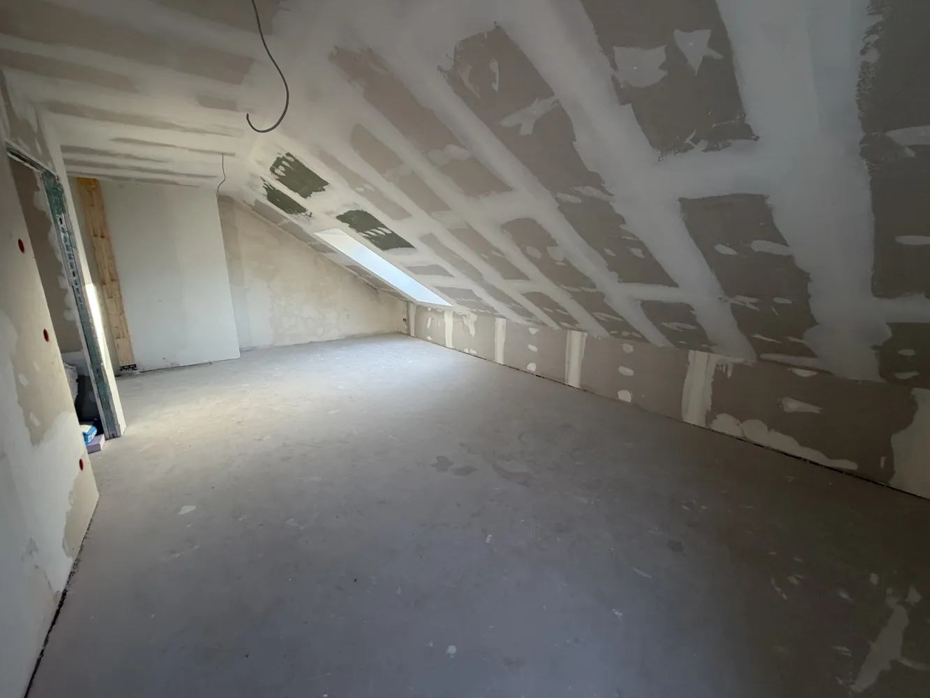 2 Zimmer Wohnung mit 76 m² in Duisburg – Bild 2