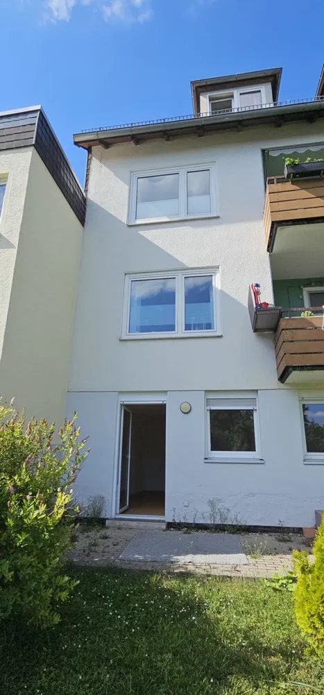 3 Zimmer Wohnung mit 75 m² in Kassel – Bild 2