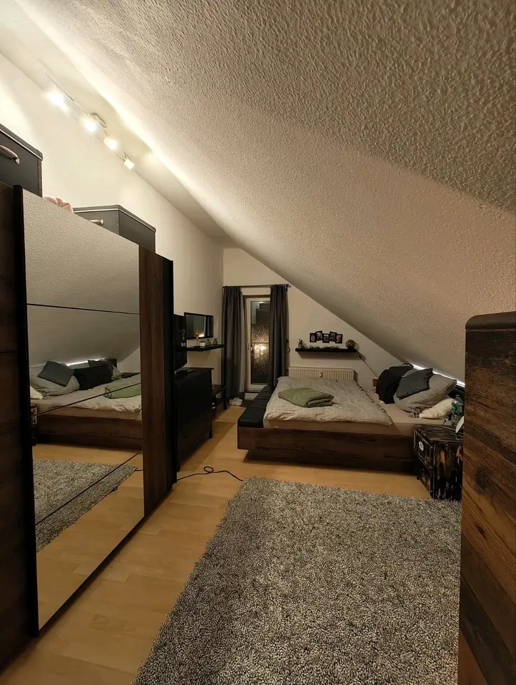 3 Zimmer Wohnung mit 115 m² in Duisburg – Bild 2