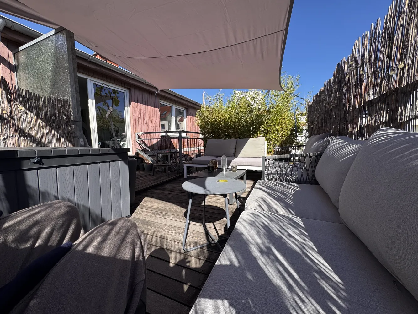 4 Zimmer Wohnung mit 113 m² in Stuttgart – Bild 1