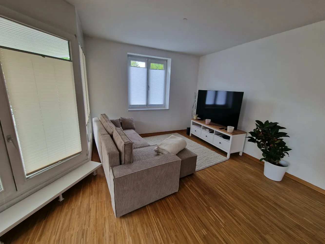 2 room apartment with 86 m² in Cologne – Photo 3