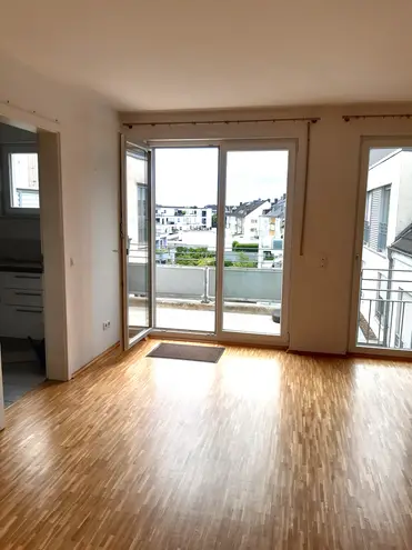 4 Zimmer Wohnung mit 93 m² in Düsseldorf – Bild 4