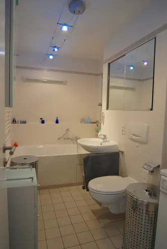 5 Zimmer Wohnung mit 125 m² in Karlsruhe – Bild 3