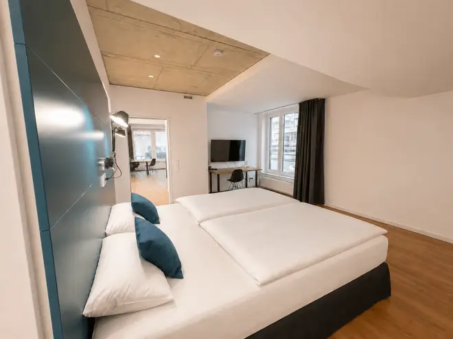 2 Zimmer Wohnung mit 80 m² in Düsseldorf – Bild 1