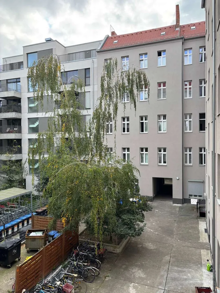 2 Zimmer Wohnung mit 80 m² in Berlin – Bild 2