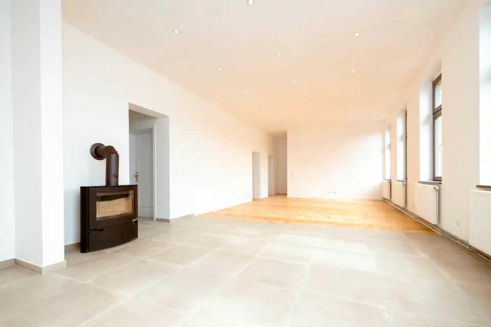 4 Zimmer Wohnung mit 106 m² in Luckenwalde – Bild 1