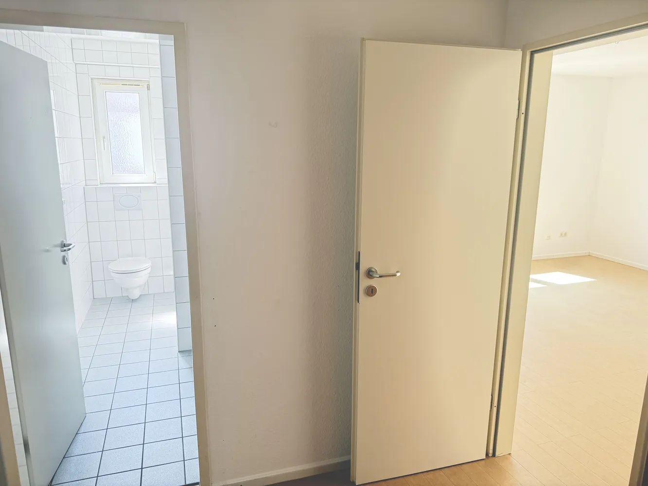 1 Zimmer Wohnung mit 28 m² in Frankfurt am Main – Bild 4