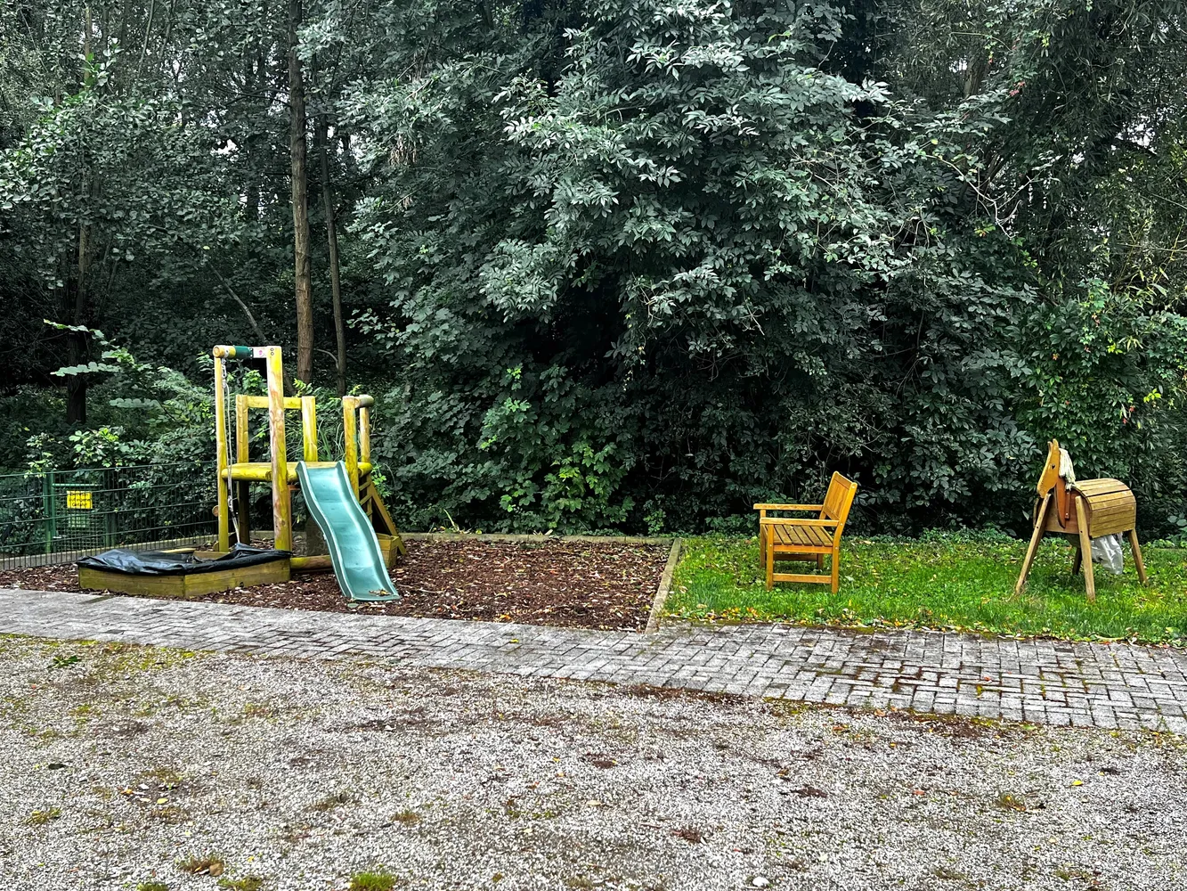 4 Zimmer Wohnung mit 103 m² in Duisburg – Bild 11